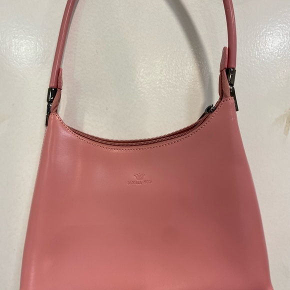 Cute pink bag by Daniela Moda - Picture 2 of 3